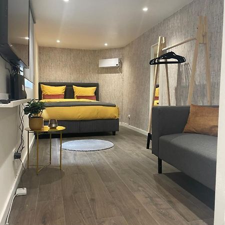 Anderlecht :Superbe Duplex Cosy Apartment Brussel Bagian luar foto