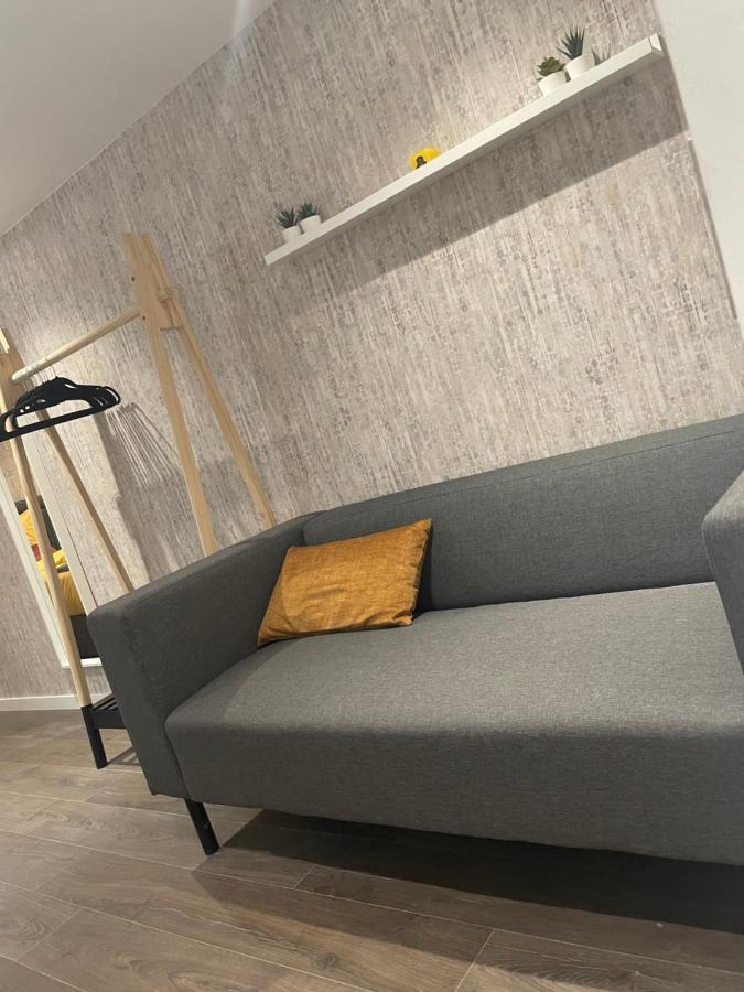 Anderlecht :Superbe Duplex Cosy Apartment Brussel Bagian luar foto